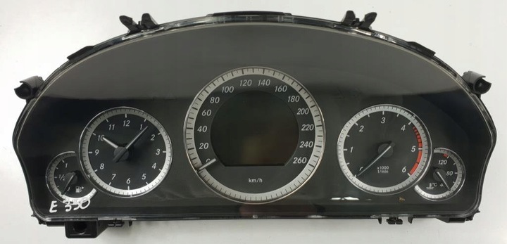 Щиток приборов mercedes w212 3.0 cdi a2129004104 европа, Цена