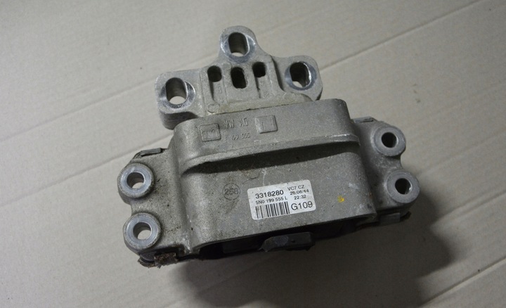 5n0199555l vw tiguan 5n2 1.4 tsi подушка коробки, Цена