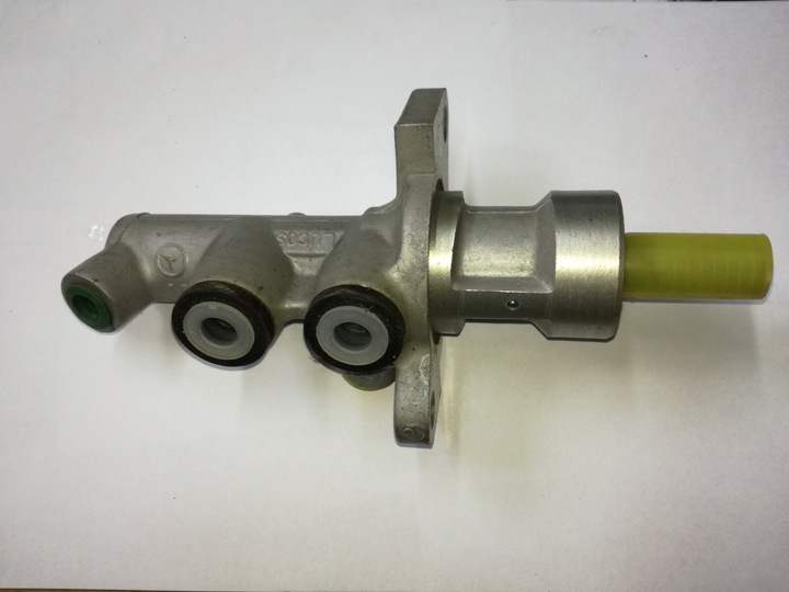 Главный тормозной цилиндр mercedes w124 w201 0044303401, Цена
