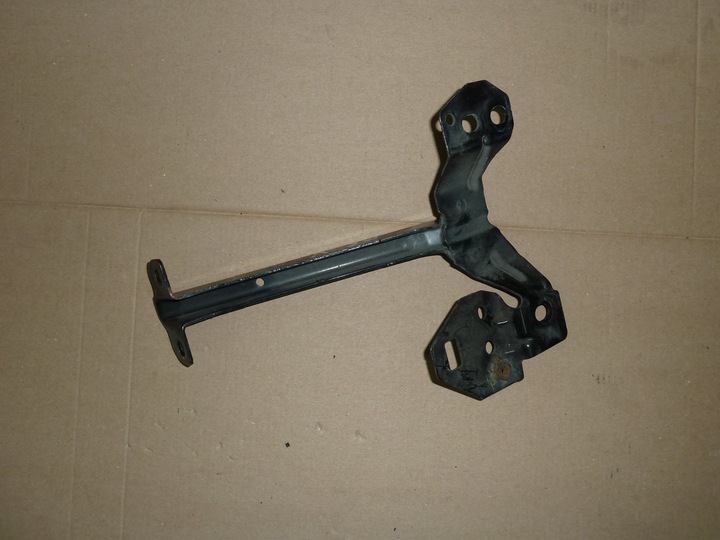 фото №4, Mazda 6 mazda6 m6 02 - 07 кронштейн замка капота