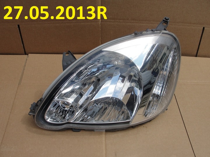 фото №1, Лампа левая перед передняя toyota yaris i 1 fl рестайлинг