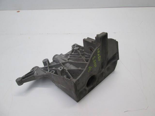 фото №1, Лапи двигуна trafic vivaro 2.0 dci