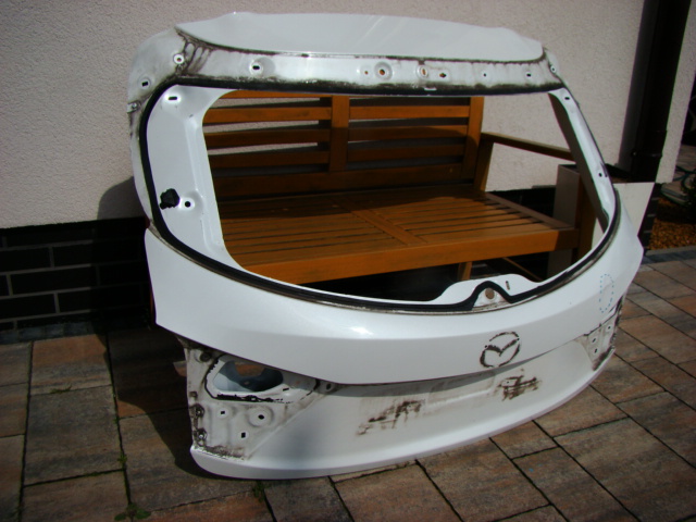 фото №2, Mazda 3 2014 2015 2016 крышка зад задняя