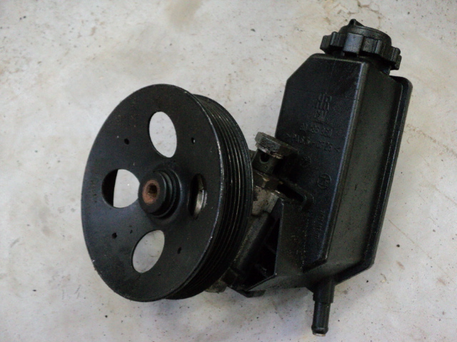 фото №1, Vectra b 1,8 2,0 насос усилителя 90495960