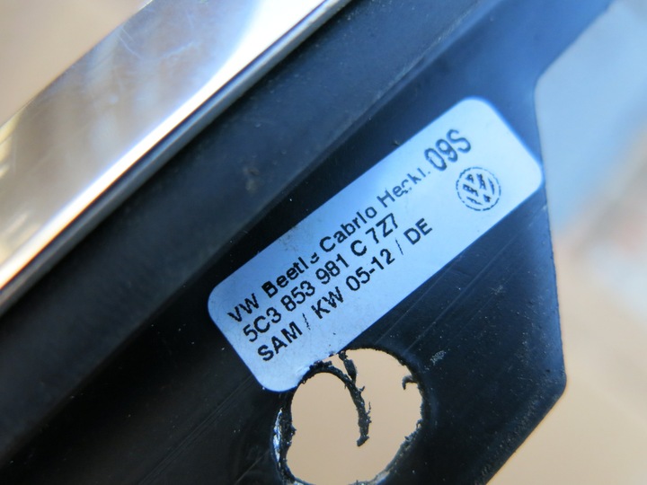 фото №2, Vw beetle cabrio планка крыша хром зад 5c3853981c