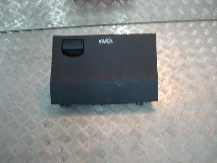 фото №1, Toyota yaris 2008 бардачок пасажира
