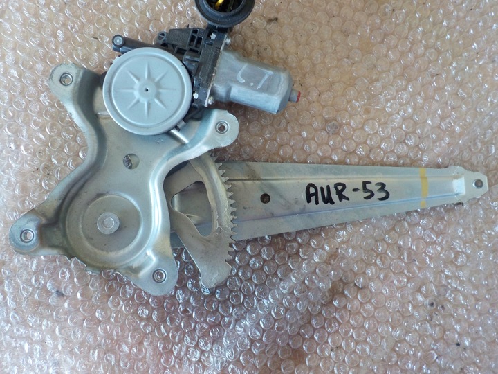 фото №1, Auris 2.0 d4d механизм стёкла левый зад