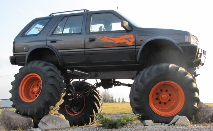 фото №8, Korando iii 2012 панель капот + заглушка подушка