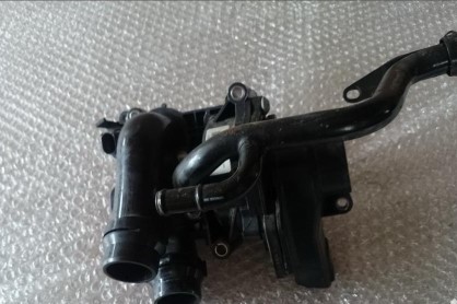 фото №1, Audi a8 s8 d4 2.0 tfsi насос термостат 06h121008n