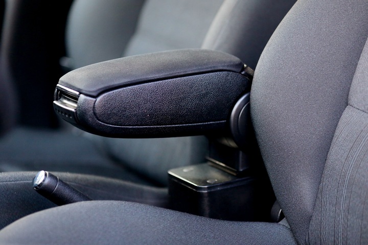 фото №7, Підлокітник peugeot 208 od 2012 року 3 i 5 двері