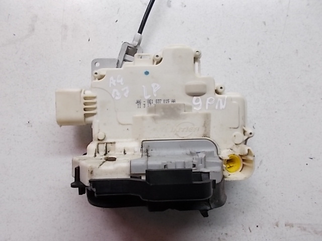 фото №1, Audi a4 b7 04-07r замок дверь левый перед европа