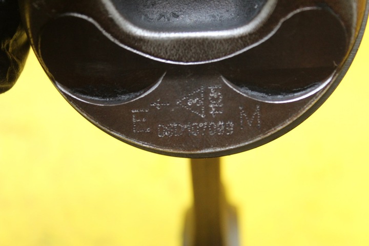 фото №6, Поршень поршни шатун 06bh a3 8p 2.0 fsi blx 8240