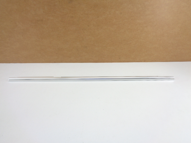 фото №1, Jaguar xf універсал планка двері права зад хром