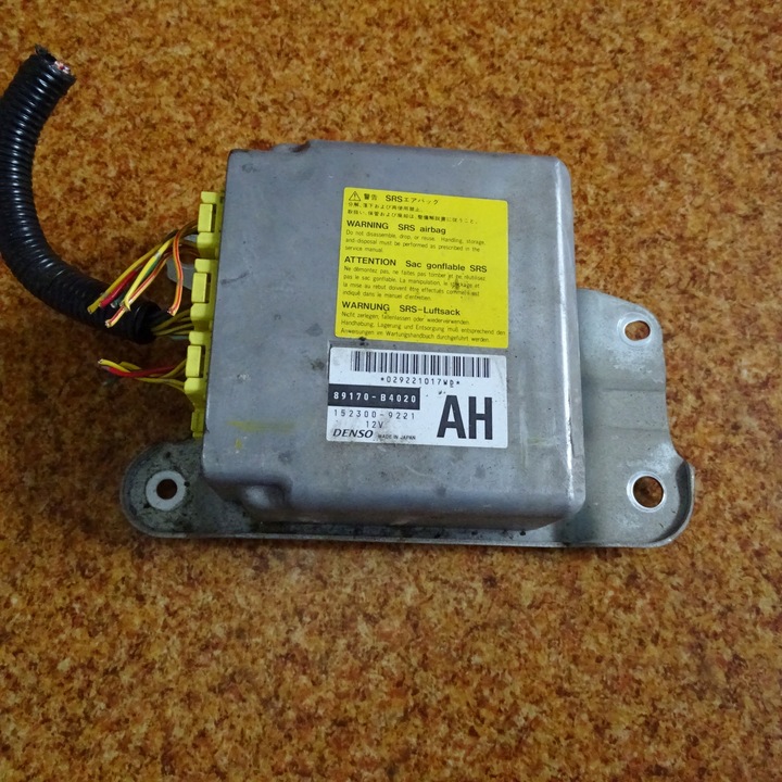 фото №1, Daihatsu terios 07r датчик компьютер air bag
