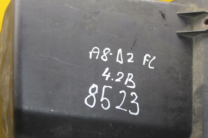 фото №10, Корпус фільтра повітря a8 d2 fl 4.2b 077129620c