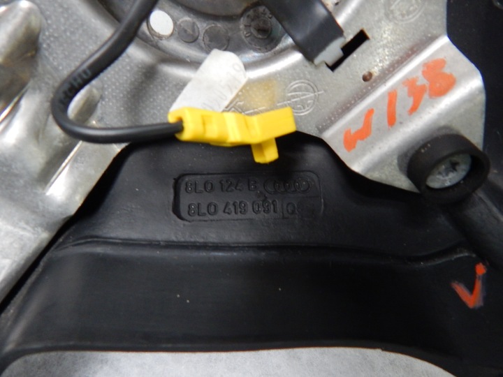 фото №10, Audi a3 8l0 96-99r. - руль кожа оригинал красивая