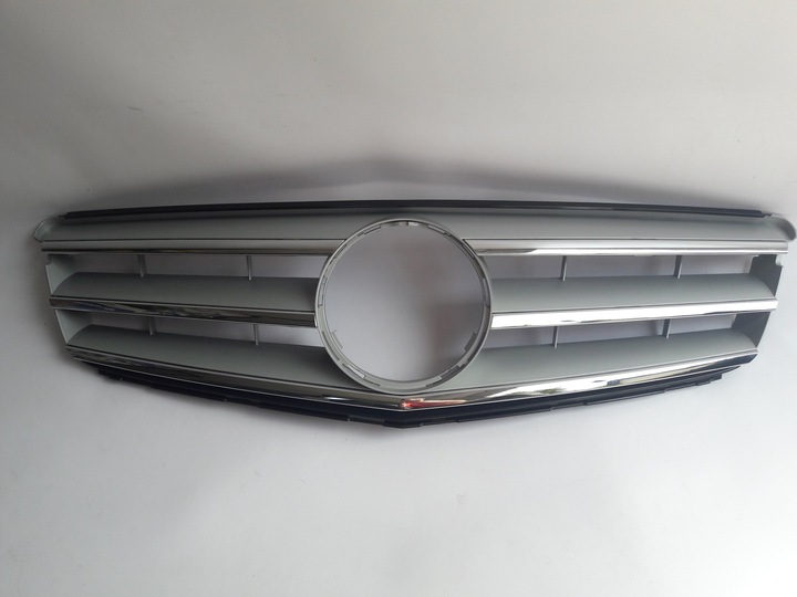фото №1, Решётка решётка радиатора mercedes c класс w204 07-11 хром