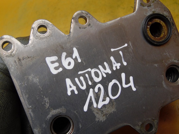 фото №7, Радиатор масла масляная bmw e61 3.0 d 7803830