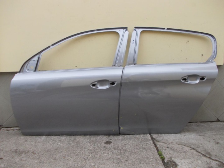 PEUGEOT 308 II T9 13- PORTIÈRE ARRIÈRE GAUCHE ARRIÈRE