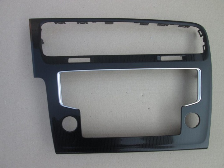 lišta RÁM panel konzoli záslepka Golf 7 5G0