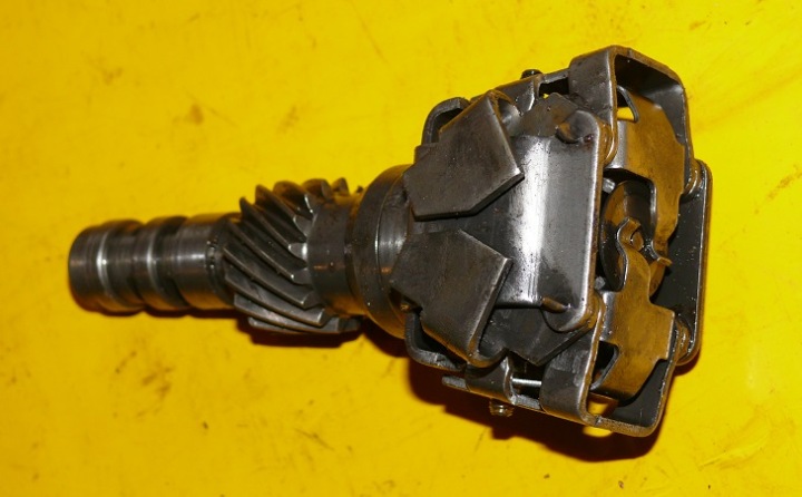 ALBERO A CAMME cambio ingranaggi MERCEDES W140 3.2 S320