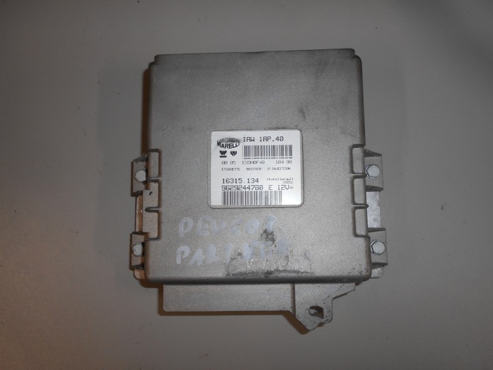 CENTRALINA COMPUTER PEUGEOT 9629244780E IAW1AP40