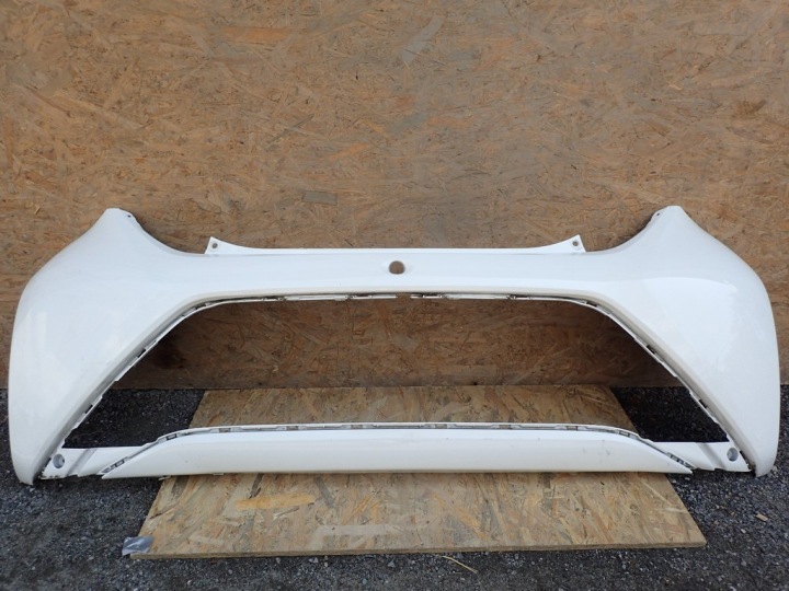 PARAURTI POSTERIORE POSTERIORE TOYOTA AYGO 2 II 2014