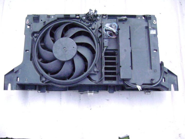 KOMPLET der Kühler CITROEN C5 Benzin S.M.