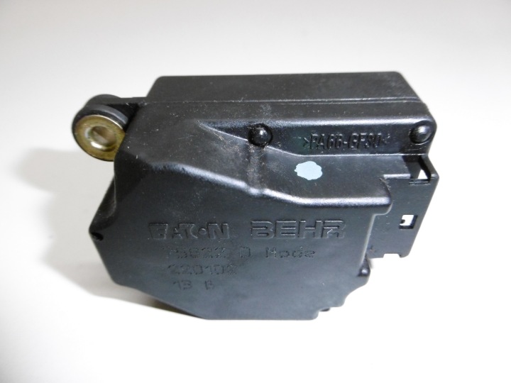 aircon recirculation flap motor 75622 VOLVO S60