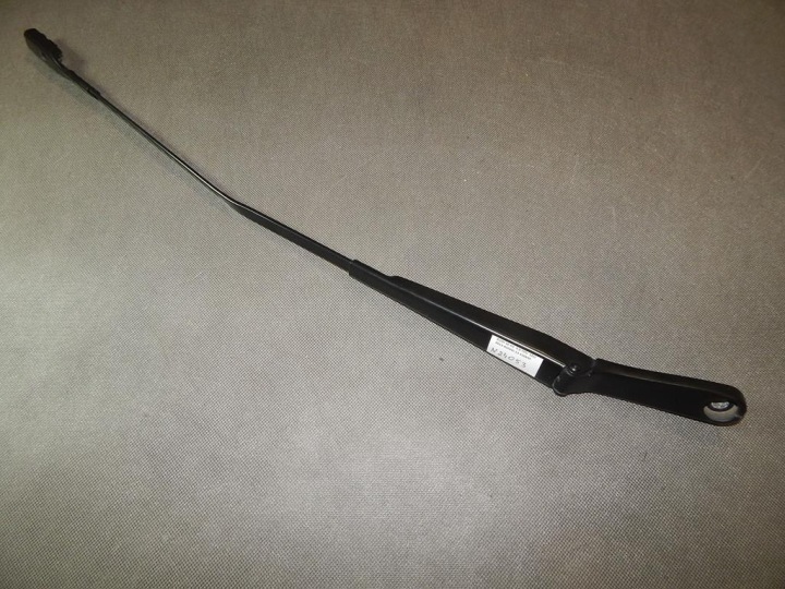 AUDI A6 S6 4G wiper arm right 4G1955408B