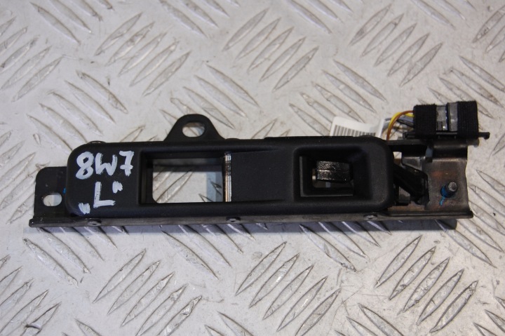 zár RYGIEL bal DACHU AUDI A5 F5 8W7 8W7871443A