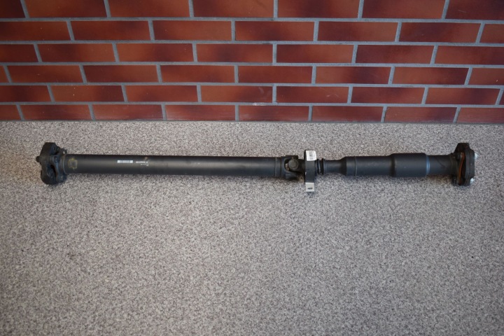 Antriebswelle BMW 3 F30 F31 8642909 2.0ix 2.8ix