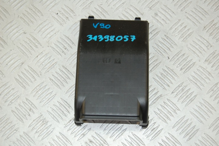 Module fusibles Boîte VOLVO V90 31398057