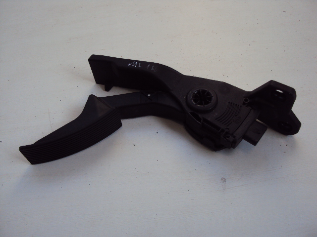 фото №3, Педаль газу mercedes ml w166