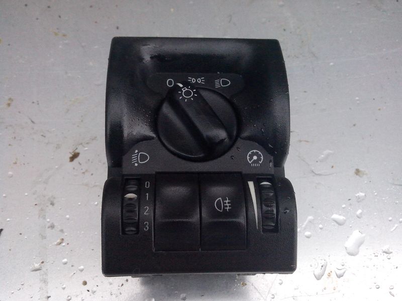 фото №1, Opel vectra b выключатель света 90569813