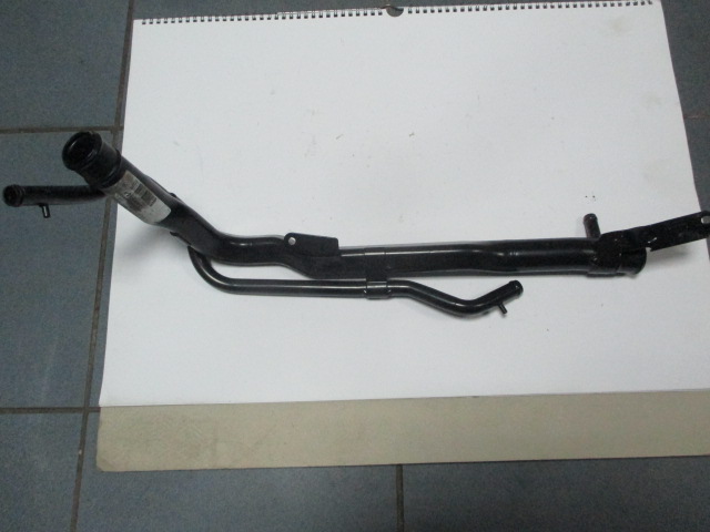 фото №1, Audi s4 b6 b7 трубка водяная nowa 079121070t 2004-