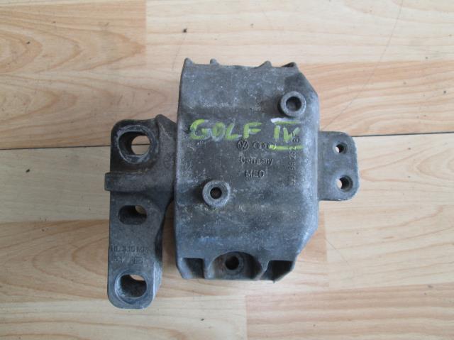фото №1, Кронштейн подушка двигуна vw golf iv