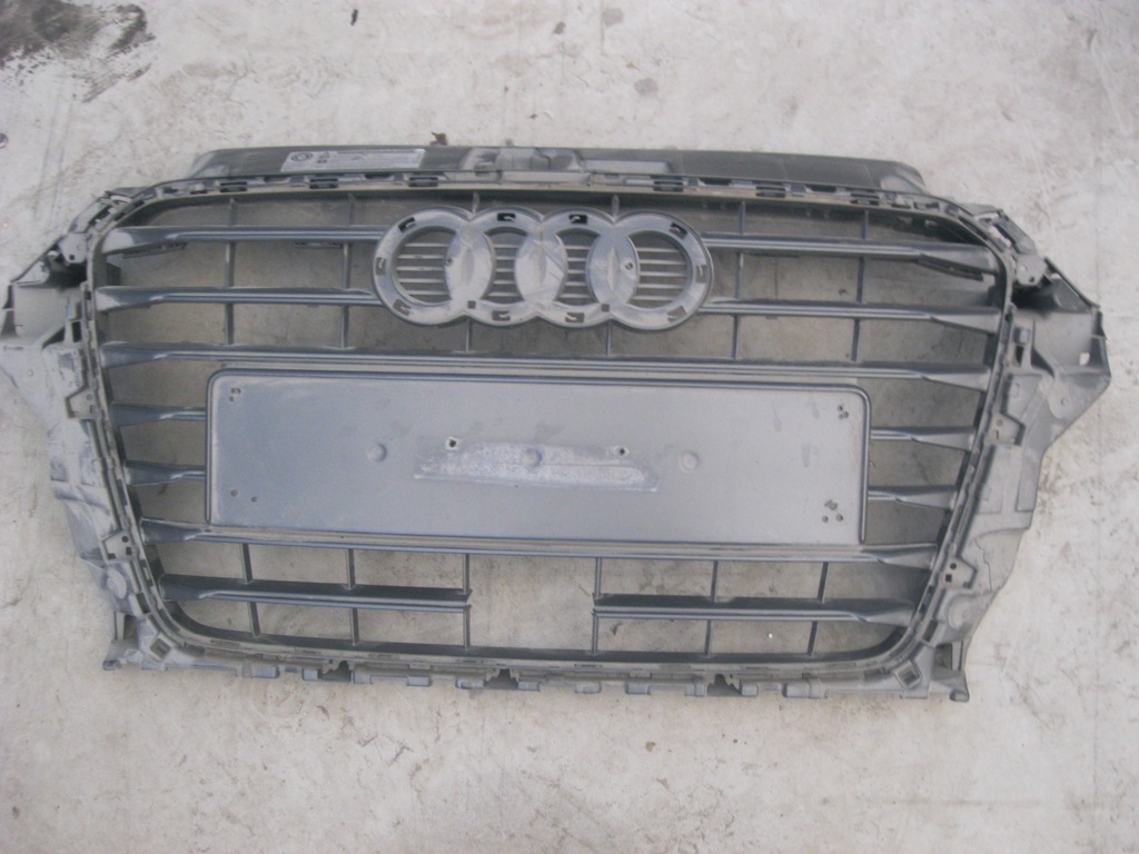 фото №1, Audi a3 8v coupe решётка радиатора решётка радиатора 8v3853037