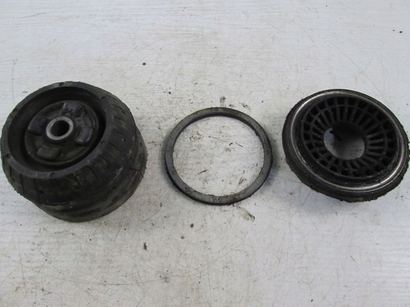 фото №2, Mercedes vito w638 подушка амортизатора перед