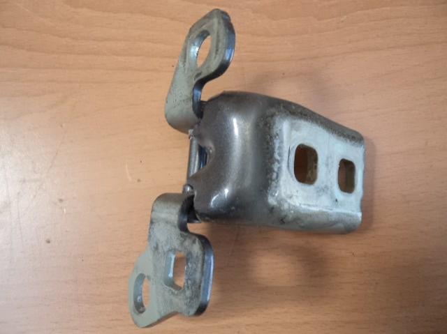 фото №1, Петля двері лівий перед renault clio iii lift