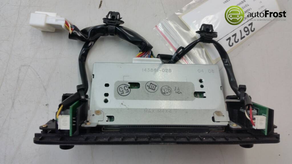 фото №2, Дисплей панель радио задняя toyota sienna 01-03