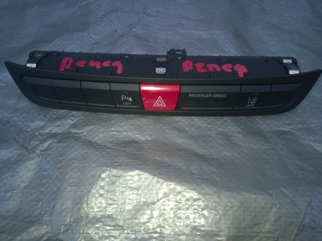 фото №1, Jeep renegade переключатель аварийных панель 2016r.