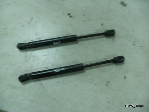 фото №1, Амортизатор стекло крышки задняя bmw e61