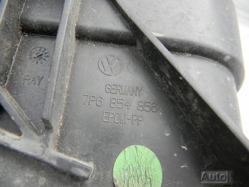 фото №7, Защита накладка подкрылок правая 7p6854856 touareg 7p