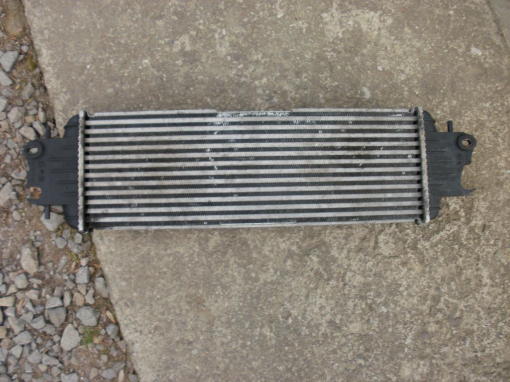 фото №1, Радиатор интеркулера opel vivaro 1,9 dci