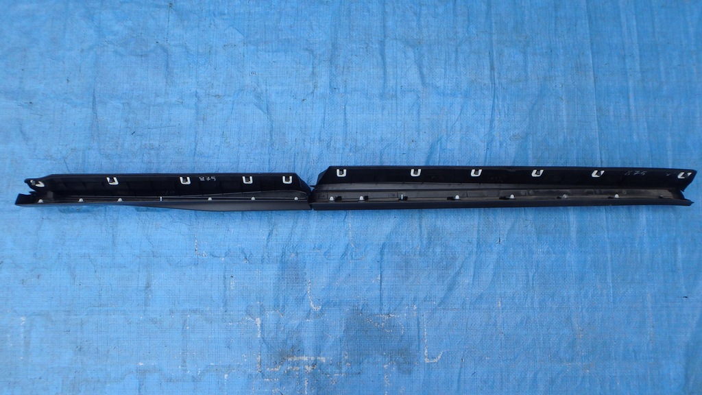 фото №2, Lexus nx молдинг na двері задня права