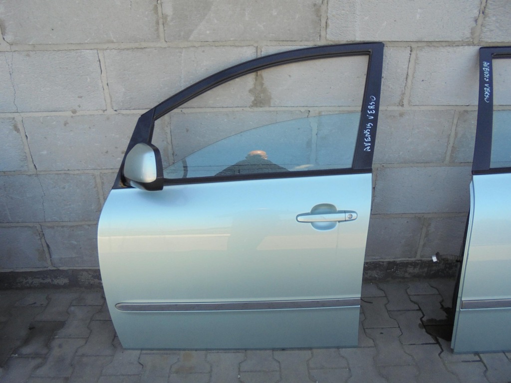 фото №1, Двері лівий перед toyota avensis verso 771 -wys-