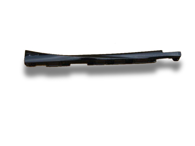 фото №1, Lexus is hybrid порог молдинг накладка правая