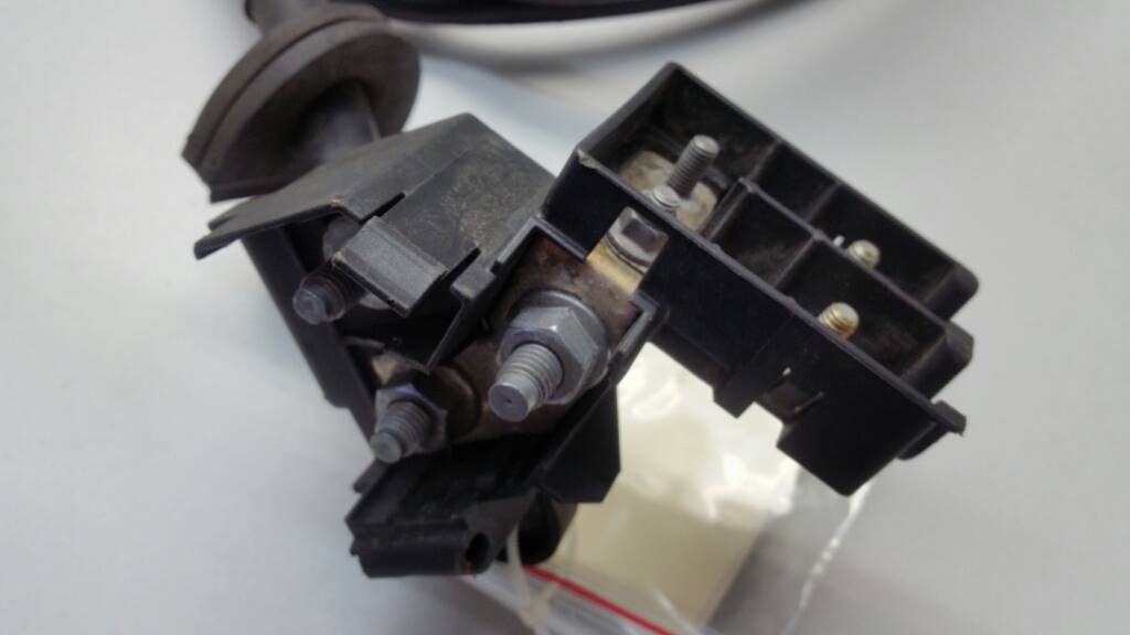 фото №3, Клемма плюсовая генератор 7p0971599c touareg 7p 06-