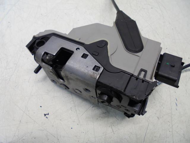 фото №7, Замок ручка двері лівий задня peugeot 2008